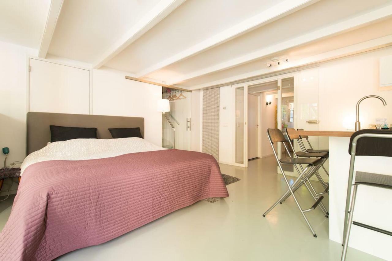 אמסטרדם Quiet Apartment For 4 At Park In Center מראה חיצוני תמונה